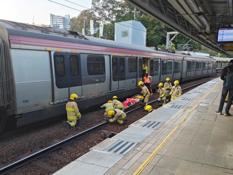 救援人员 救援人员