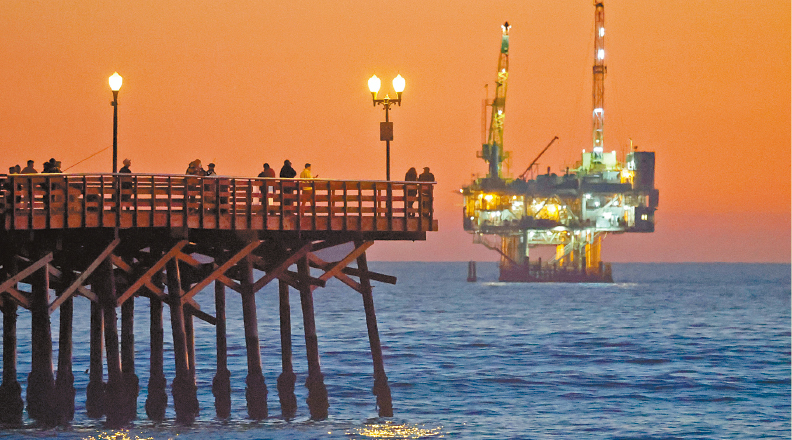 拜登欲禁海上钻探油气。 拜登欲禁海上钻探油气。