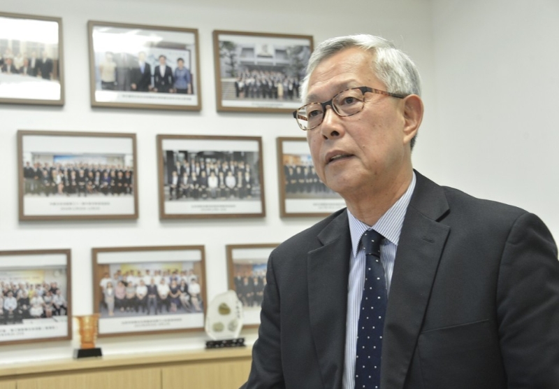 李明逵担任湾仔警区指挥官期间，曾与下属合资买六合彩中头奖。资料图片