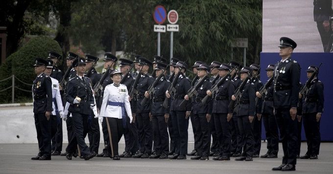 香港警员。 香港警员。