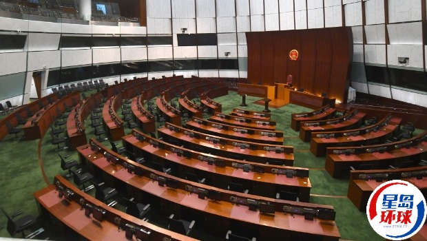 政府向立法会提交立法议程 政府向立法会提交立法议程