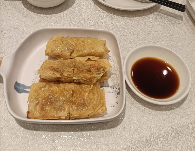 网友分享近日在连茶皇殿油塘分店饮茶品尝到的点心。