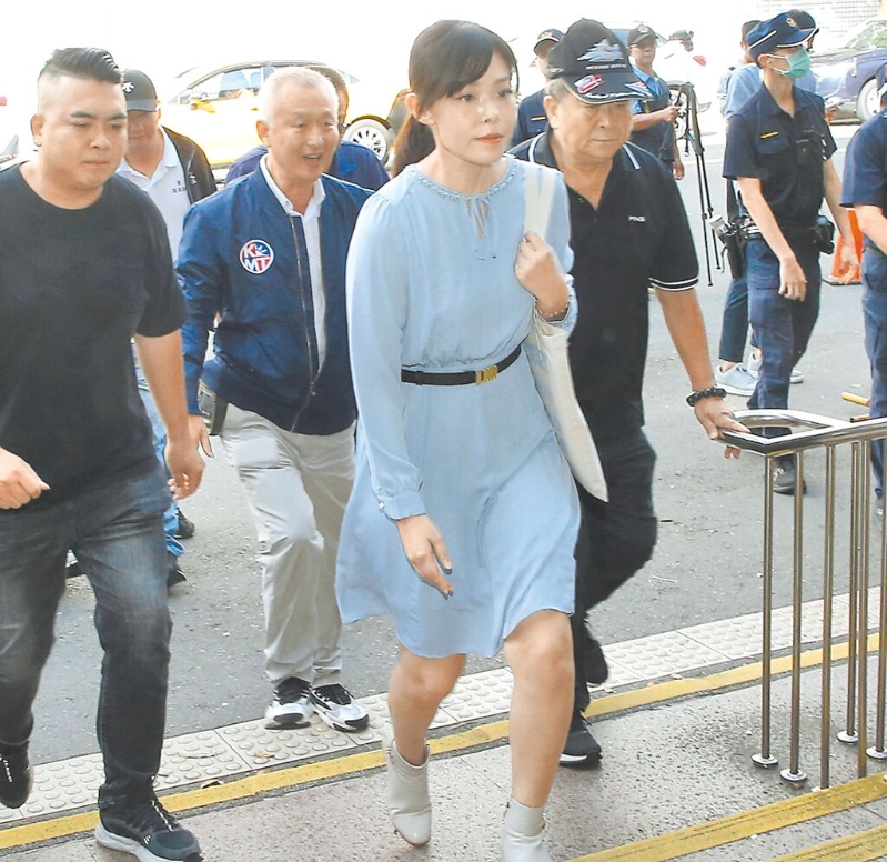 停职中的新竹市长高虹安。