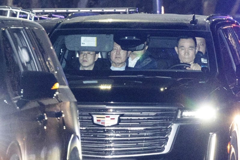 尹锡悦被关首尔拘留所。 美联社.jpg