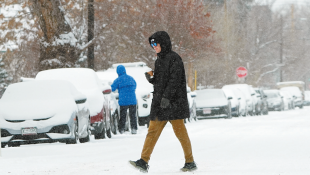 全国大部分地区未来数天将受到冬季风暴及寒冷气流冲击，预计超过9500万人面对低温警告。