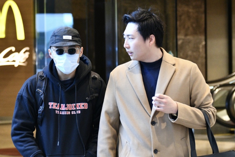 缅甸诈骗区非法禁锢港人事宜港人的家属在缅甸驻香港总领事馆递信。