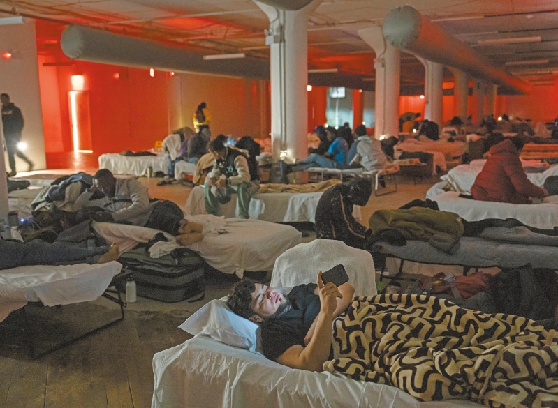 美国无证移民。