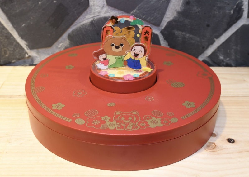 巿场上大部分全盒多数都用5格、9格，格数越多，就更有富贵及吉祥气氛。 巿场上大部分全盒多数都用5格、9格，格数越多，就更有富贵及吉祥气氛。