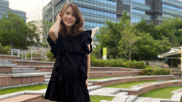 邝文珣明年“入五”，外表却似30出头。