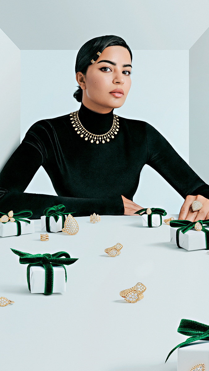 品牌大使Mila Al Zahrani佩戴的Serpent Boheme系列Solarite黄金密镶钻石项链,表面营造出仿蛇皮纹理。(Boucheron) 品牌大使Mila Al Zahrani佩戴的Serpent Boheme系列Solarite黄金密镶钻石项链,表面营造出仿蛇皮纹理。(Boucheron)