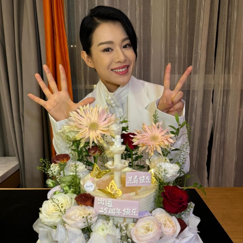 45岁港姐视后北上发展叹“没有女一演” 45岁港姐视后北上发展叹“没有女一演”