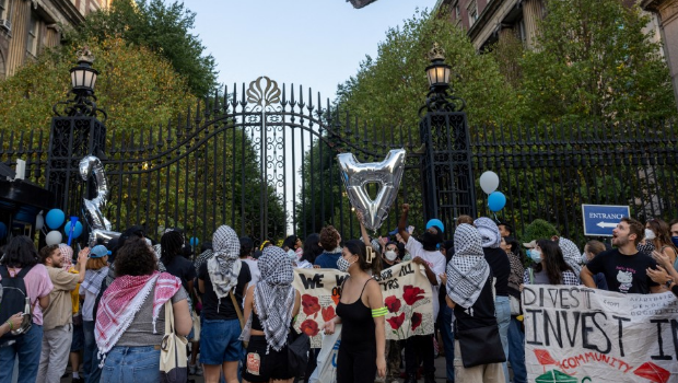 哥伦比亚大学曾有亲巴勒斯坦学生举行反以示威。 路透社 哥伦比亚大学曾有亲巴勒斯坦学生举行反以示威。 路透社