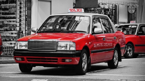 KTaxi App原有用户仍可在Uber App上继续使用按表的士行程选项，同时以「向的士司机要求车资折扣」功能，继续享用俗称「85折的」的15%车资折扣优惠。