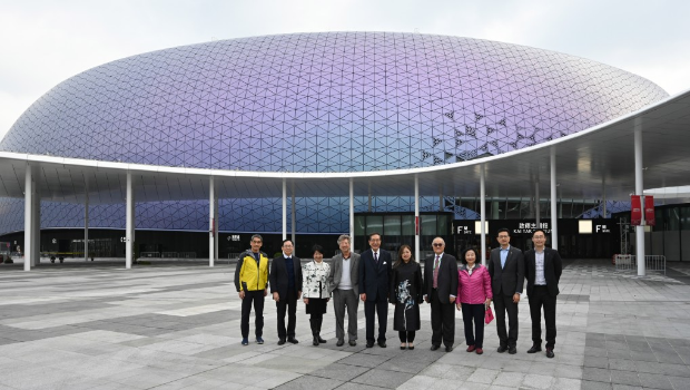行会非官守议员参观启德体育园，冀启用后办更多大型国际活动，吸引世界各地旅客来港