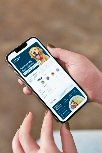 宠物主人在网上输入毛孩基本资料后,可即时配对营养配方。 宠物主人在网上输入毛孩基本资料后,可即时配对营养配方。