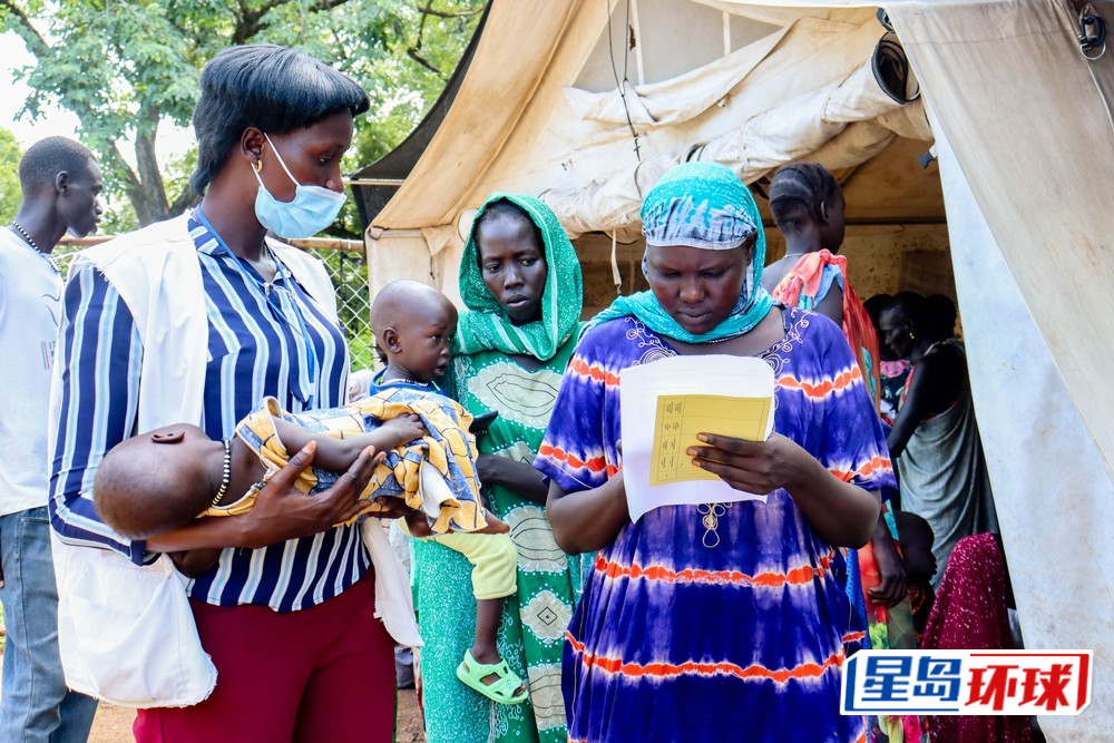 在埃塞俄比亚的库莱难民营,无国界医生团队为超过5万人提供医疗服务。在埃塞俄比亚的库莱难民营,无国界医生团队为超过5万人提供医疗服务。 在埃塞俄比亚的库莱难民营,无国界医生团队为超过5万人提供医疗服务。在埃塞俄比亚的库莱难民营,无国界医生团队为超过5万人提供医疗服务。