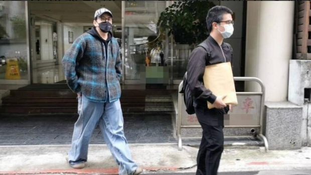 王大陆今早被捕。 王大陆今早被捕。