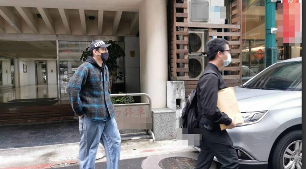 王大陆今早疑想藉着当学生逃避兵役被捕 王大陆今早疑想藉着当学生逃避兵役被捕