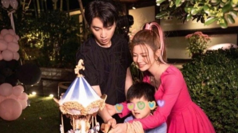 陈妍希在2023年生日，一家三口仍有同框。