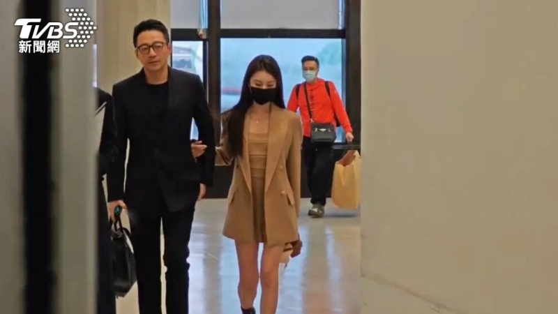 汪小菲与老婆马筱梅今日(20日)再到台湾。(TVBS新闻网图片)