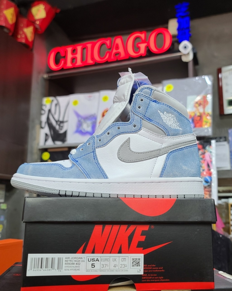 最为特别是集齐各式各样坊间较为少见的“潮鞋”