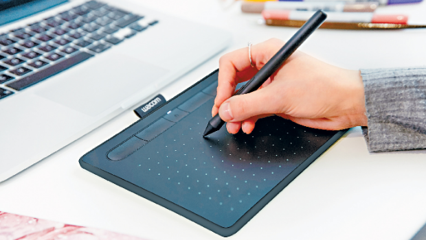 近日有网民指控一名本地插画家疑似抄袭一日本画家的作品,引起热议。 近日有网民指控一名本地插画家疑似抄袭一日本画家的作品,引起热议。