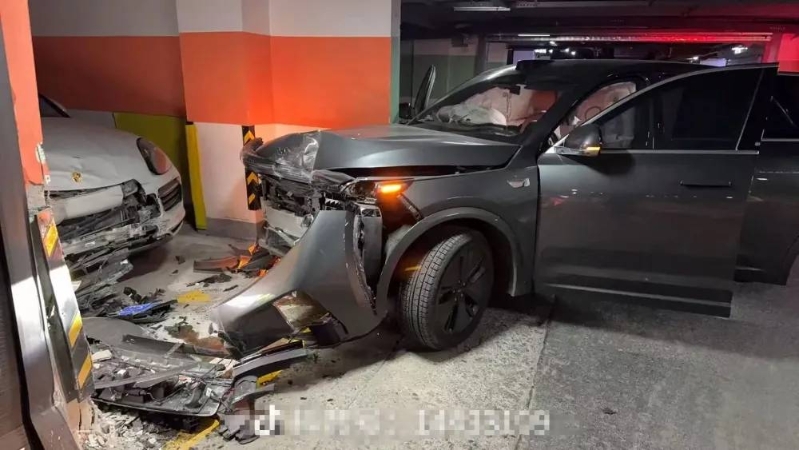 有指涉事的理想电动车疑开启了智能驾驶模式。 有指涉事的理想电动车疑开启了智能驾驶模式。