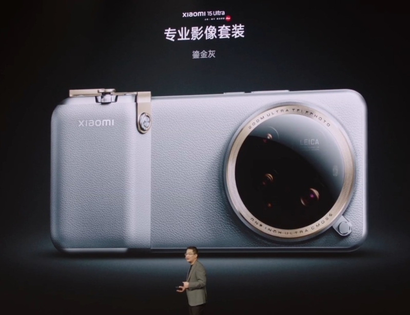 新一代专业影像套装备有卖相华丽的鎏金灰版本。