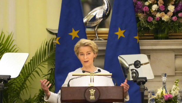 欧盟委员会主席冯德莱恩力撑乌克兰。 美联社 欧盟委员会主席冯德莱恩力撑乌克兰。 美联社