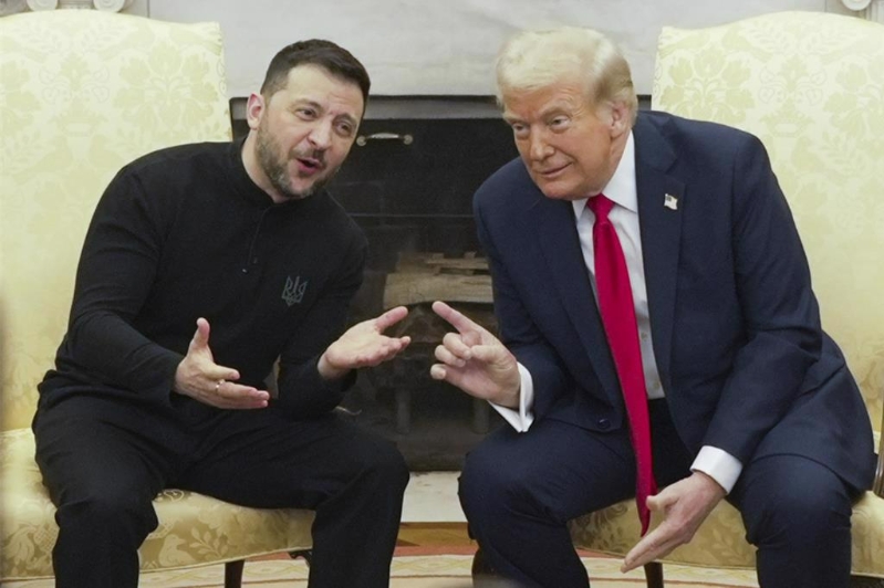 泽连斯基(左) 泽连斯基(左)