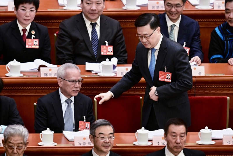 李家超表示，主动识变应变求变，以发挥「一国两制」制度优势和香港独特的国际化优势。