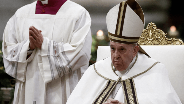 教宗方济各已脱离危险期