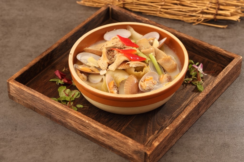 花甲胡椒猪肚汤