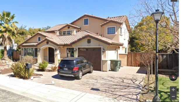 该放盘位于美国加州硅谷Palo Alto富人区