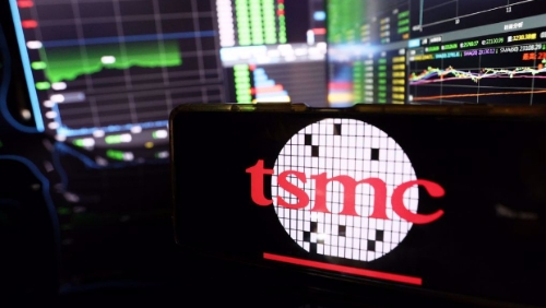 台积电参股Intel疑遭各界看坏，近来在台股表现遭遇了史上最严重的外资抛售潮。
