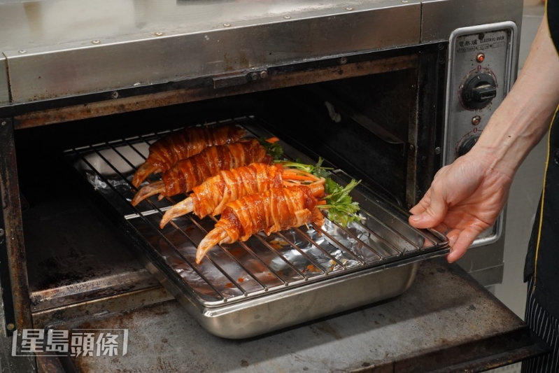 简单以焗炉烤至香口。