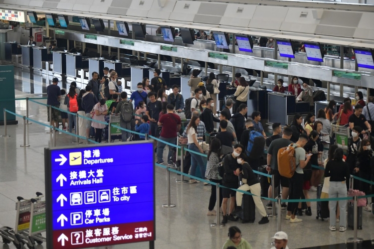 机场离境税加至200元，姚柏良：加税令更多旅客选择周边机场