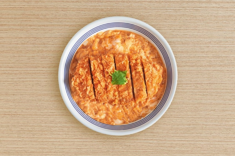 滑蛋吉列猪扒丼 $98