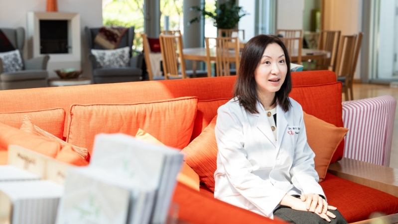 佃颖恩指“自费药物”要由病人自行承担，中产病人难达资助门槛。 医管局提供