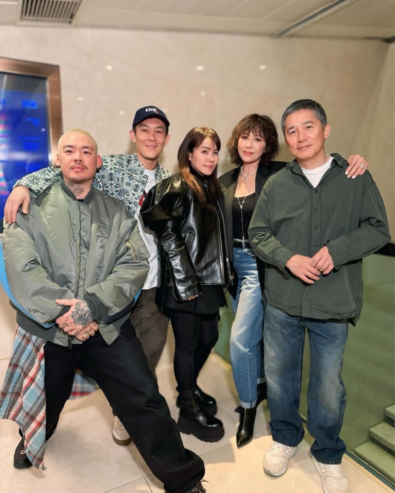 刘嘉玲在IG上载与陈冠希的合照，同场还有老公梁朝伟。