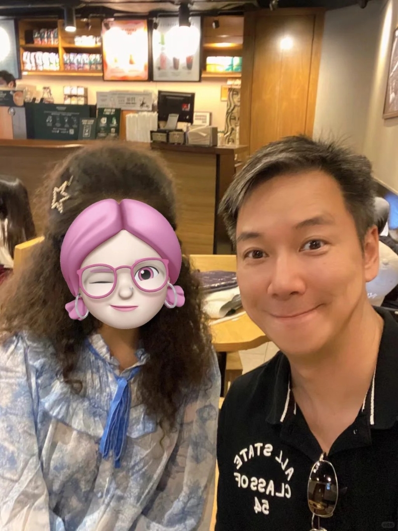 早前有网民在小红书贴出蔡子健的合照。 早前有网民在小红书贴出蔡子健的合照。