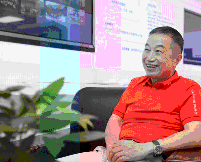 远光软件股份有限公司名誉董事长陈利浩。 南方+