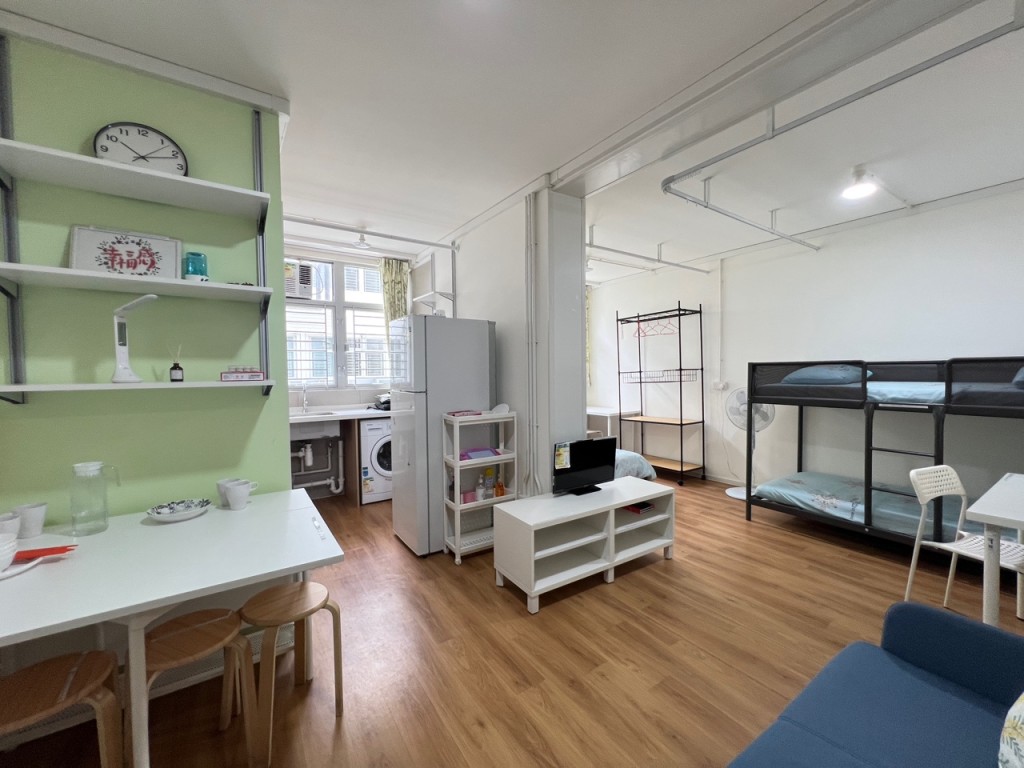 简约公屋3至4人单位。 简约公屋3至4人单位。