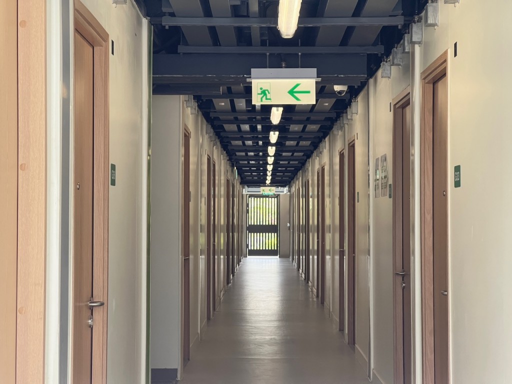 元朗攸壆路简约公屋。 元朗攸壆路简约公屋。