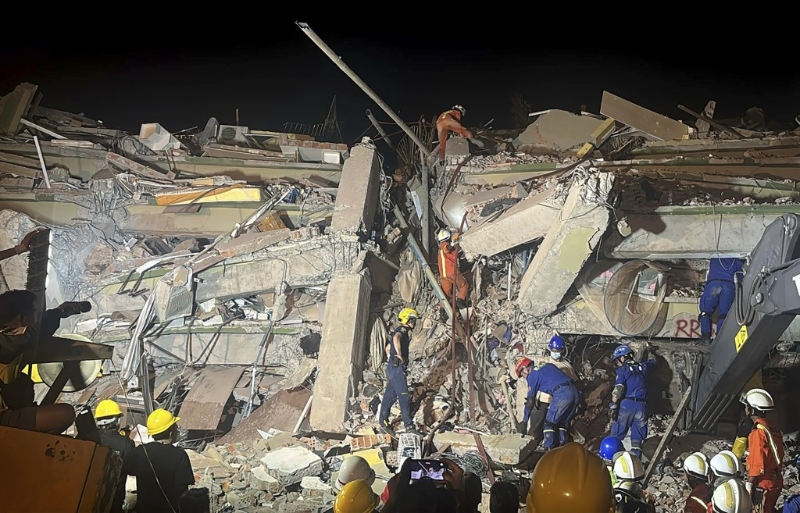 救援工作争分夺秒进行。 美联社