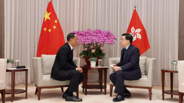 李家超晤缅甸驻港总领事慰问 李家超晤缅甸驻港总领事慰问