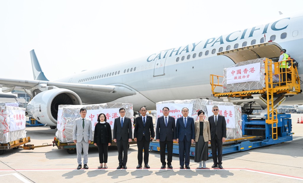 政务司司长陈国基今日(3日)在机场出席捐赠仪式 政务司司长陈国基今日(3日)在机场出席捐赠仪式