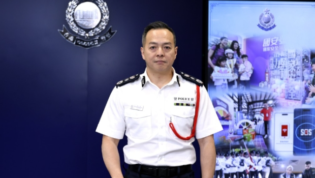 周一鸣专访 | 加入警队30载曾涉猎多个范畴，指上任后忙碌但充实 | 星岛环球网