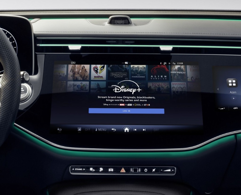 4月初MBUX引进了Disney+串流平台，适用于订阅了Entertainment Package Plus的指定车款。