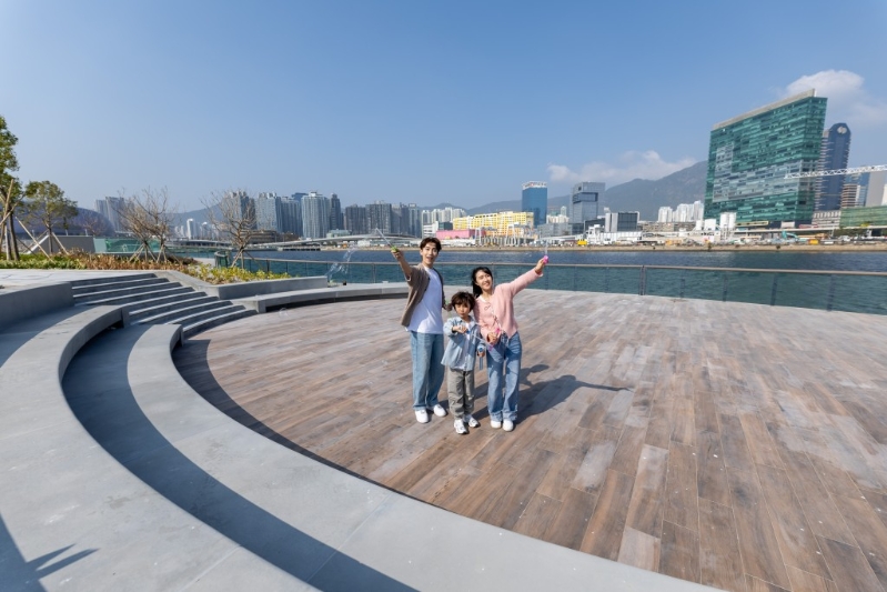 桥底多用途空间